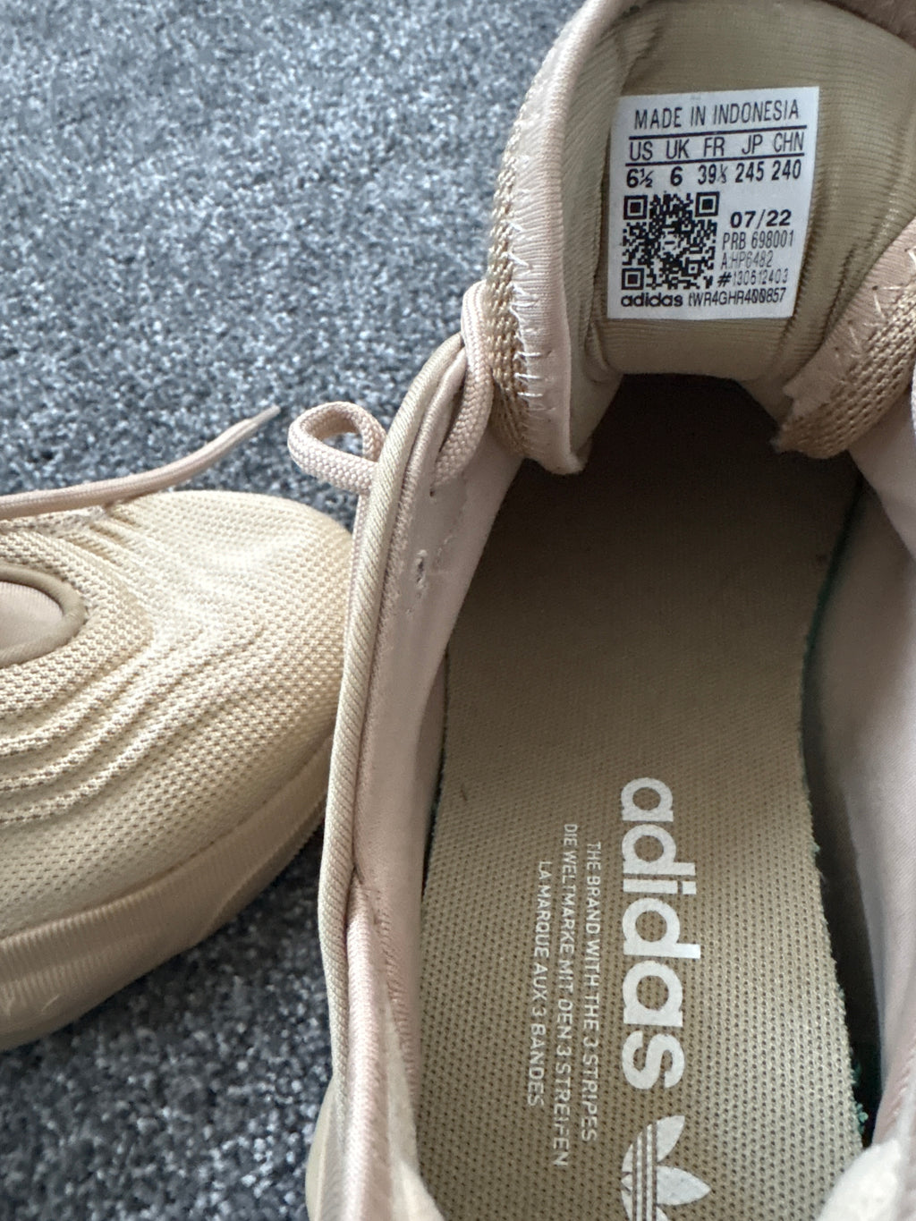 Women's Adidas SLTN Shoes